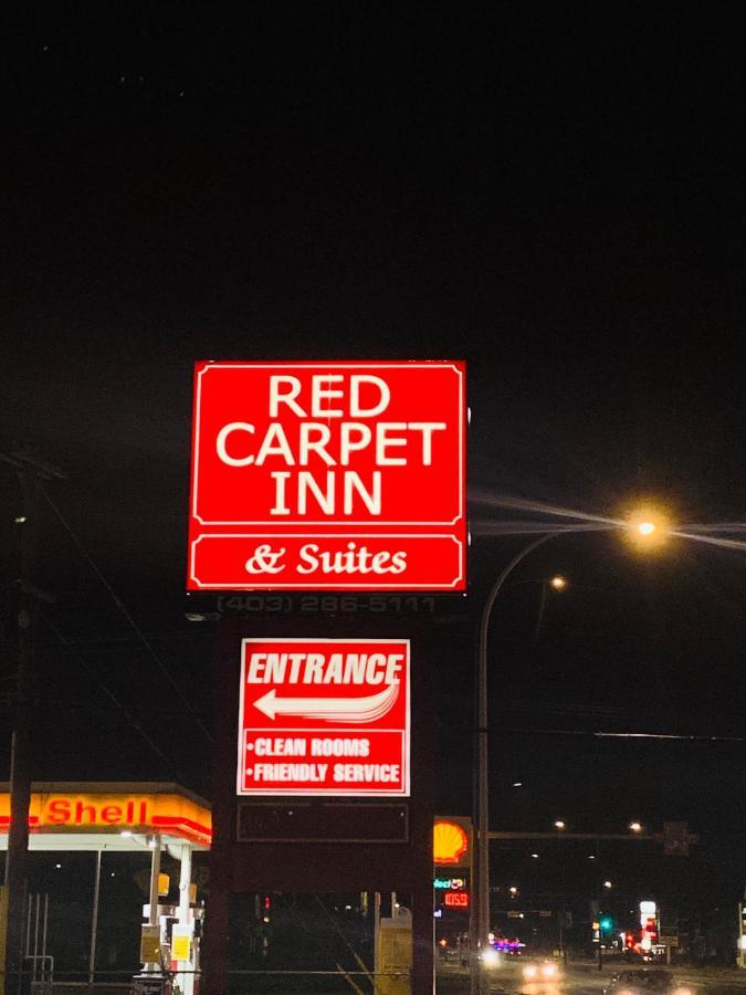 Red Carpet Inn & Suites Калґарі Екстер'єр фото